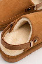 Pantuflas Zuecos Forradas Camel | Cálidas y Antideslizantes — SimpleBuy Uruguay